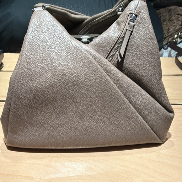 Calvin Klein Geo Rocky Road Hobo Handbag/Purse Taupe Vegan Leather LIKE NEW - Picture 9 of 10